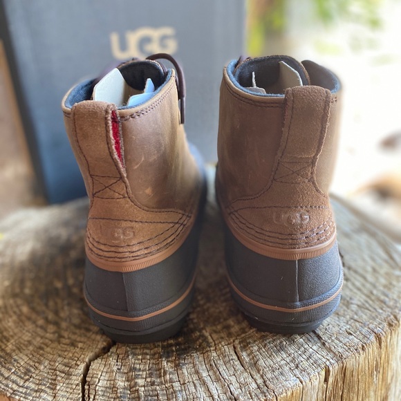 UGG Men's Zetik Boot Leather In Brown - Picture 9 of 10